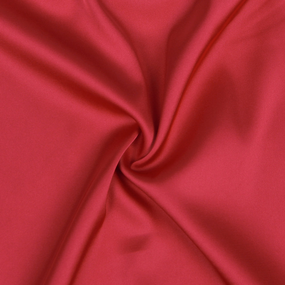 Nuisette florale en dentelle rouge avec crochet et œil au dos