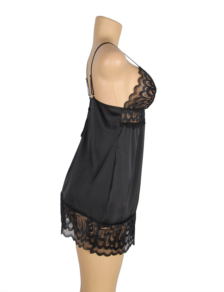 Nuisette Fermeture arrière florale en dentelle noir avec crochet et œil au dos