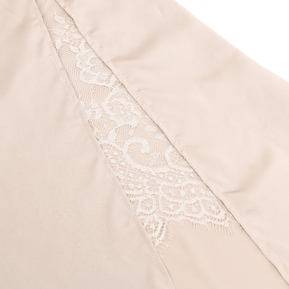 Chemise de nuit sexy à bretelles, dos nu et fendue
