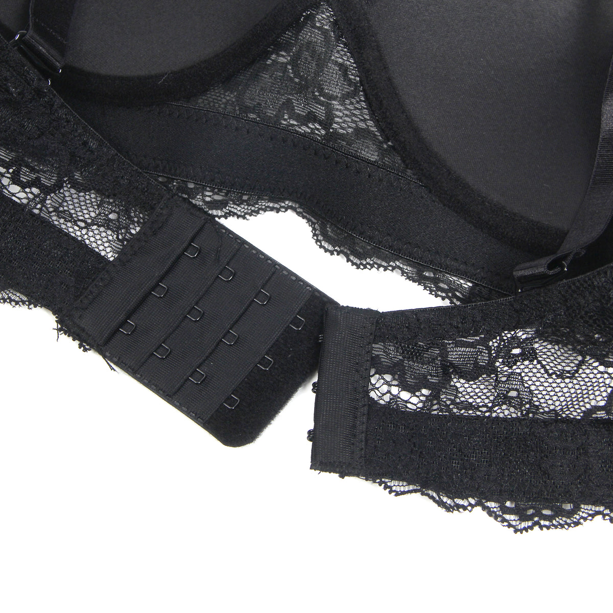 Soutien-gorge à armatures en dentelle noire sexy